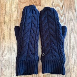 lululemon athletica Black Cable Knit Mittens